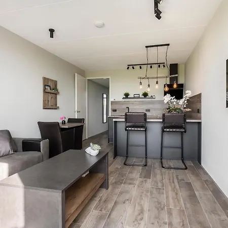 Apartment De Wilg - Adults Only